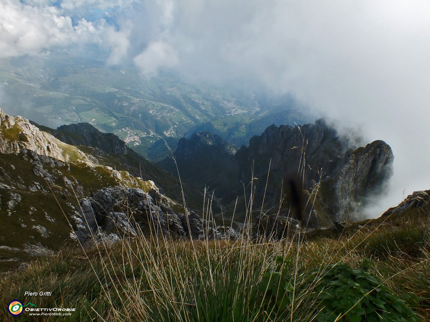 58 Brevi aperture anche sulla Valle del Riso.JPG